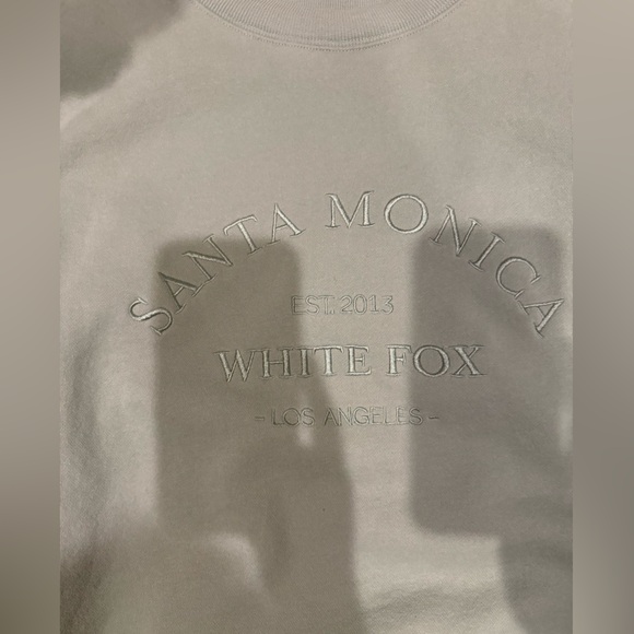 White fox sweater - Picture 2 of 4